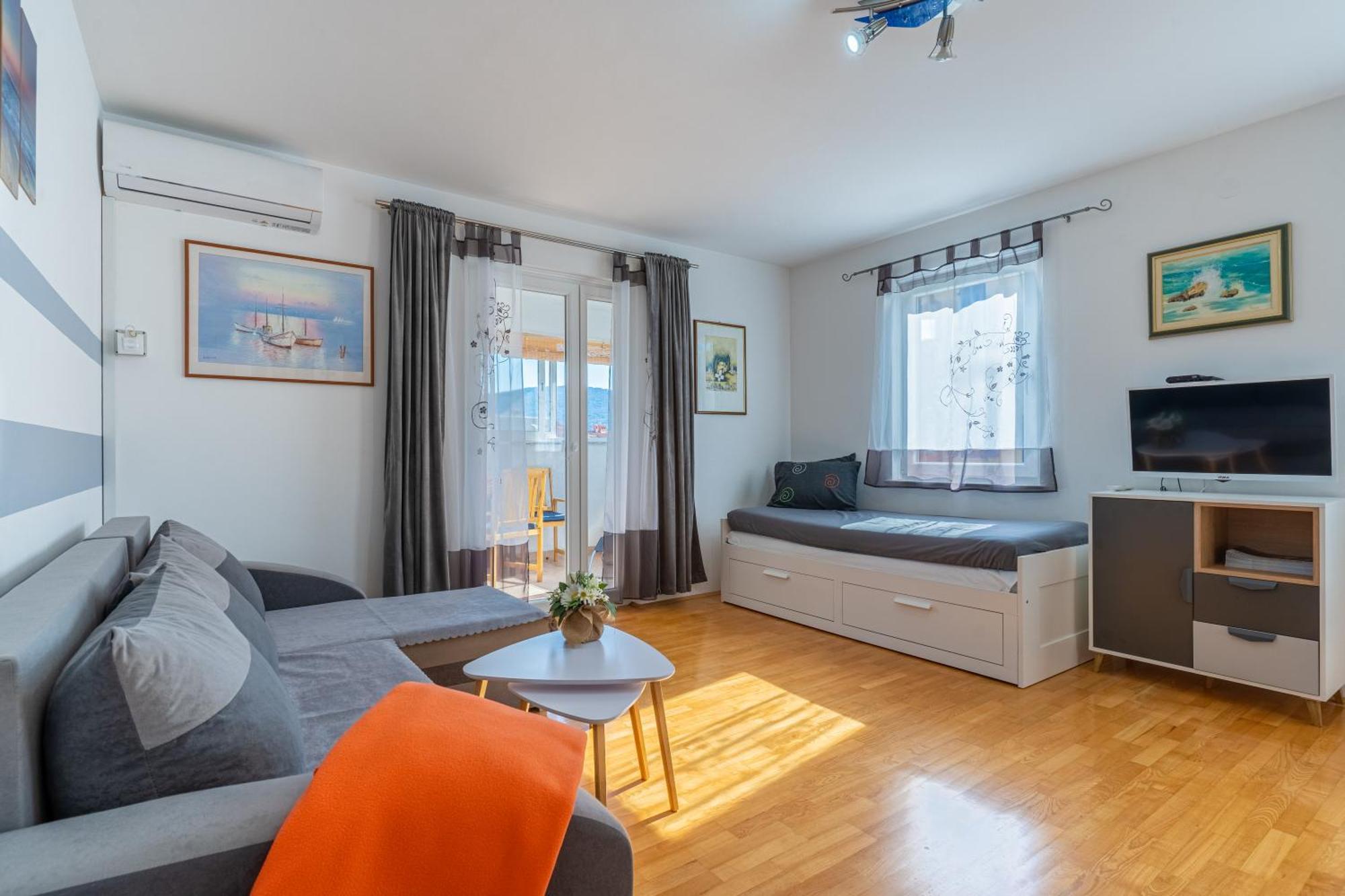 Apartment Kristian 茨雷斯 外观 照片